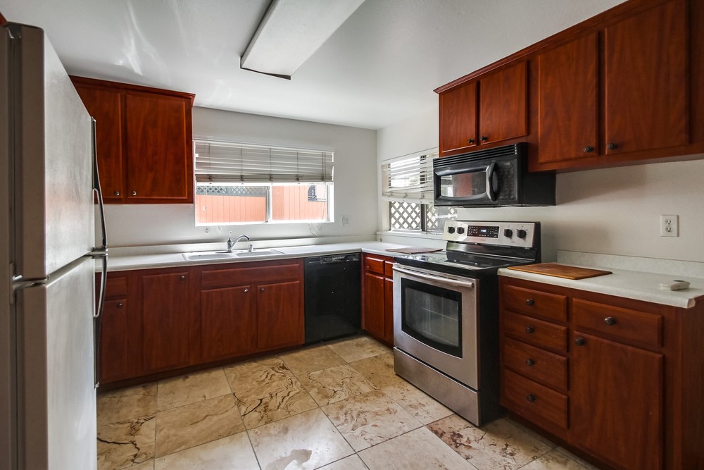 Virtual tour photo 12 of 35 for 8749 Lake Murray Blvd #12