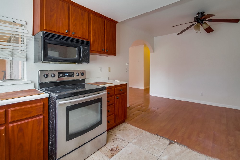 Virtual tour photo 15 of 35 for 8749 Lake Murray Blvd #12