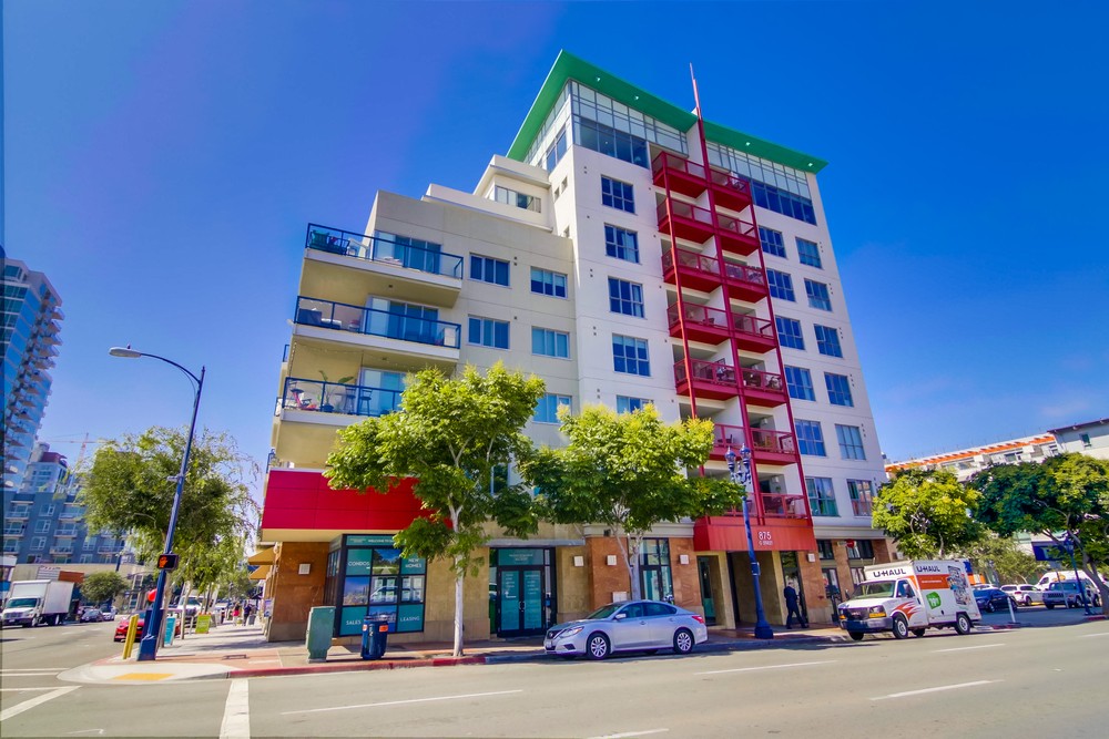 Virtual tour photo 1 of 38 for 875 G street #409 
