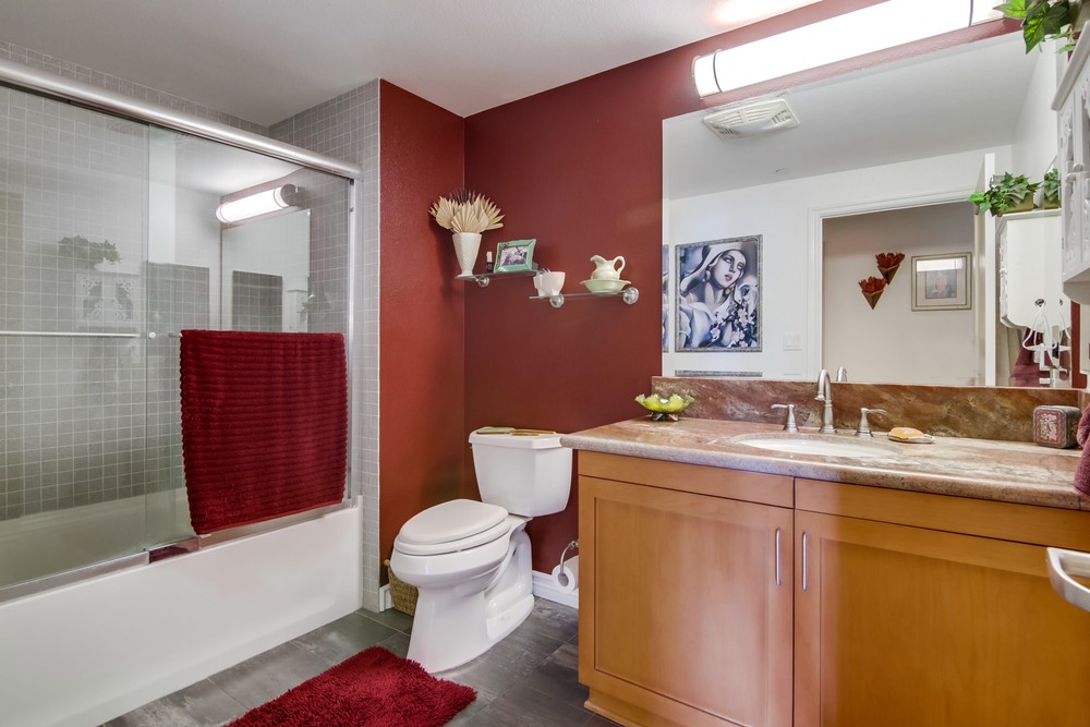 Virtual tour photo 30 of 38 for 875 G street #409 
