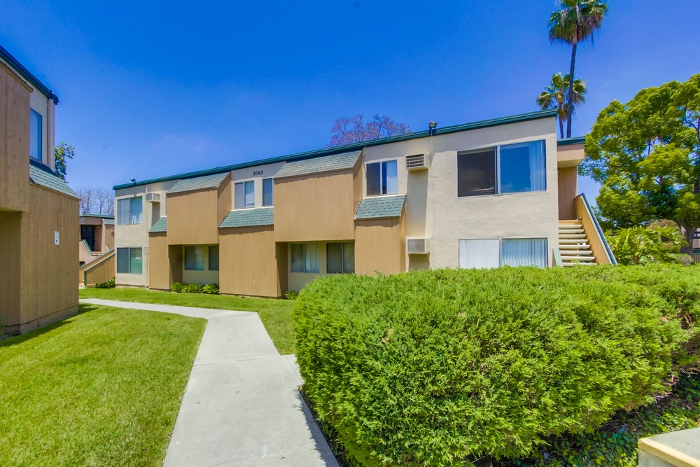 Virtual tour photo 5 of 32 for 8753 Lake Murray Blvd #4