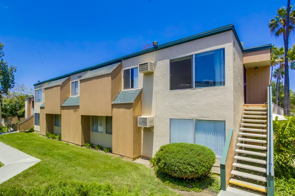 Virtual tour photo 6 of 32 for 8753 Lake Murray Blvd #4