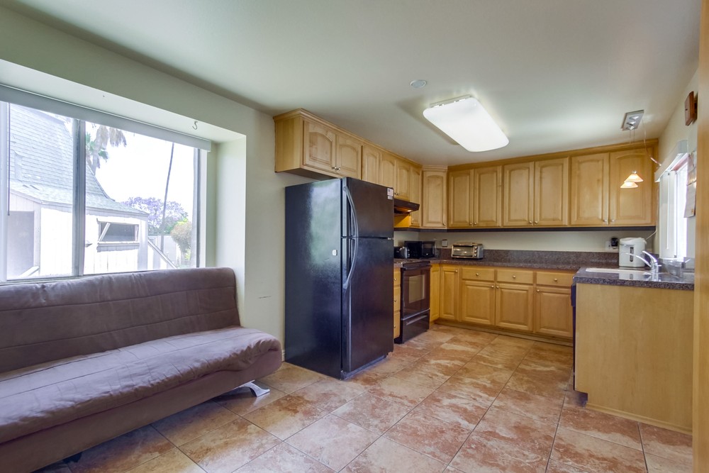 Virtual tour photo 16 of 32 for 8753 Lake Murray Blvd #4