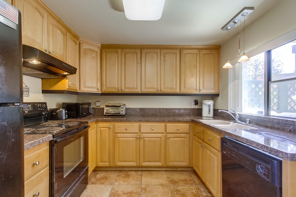 Virtual tour photo 18 of 32 for 8753 Lake Murray Blvd #4