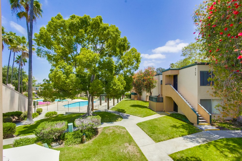 Virtual tour photo 31 of 32 for 8753 Lake Murray Blvd #4