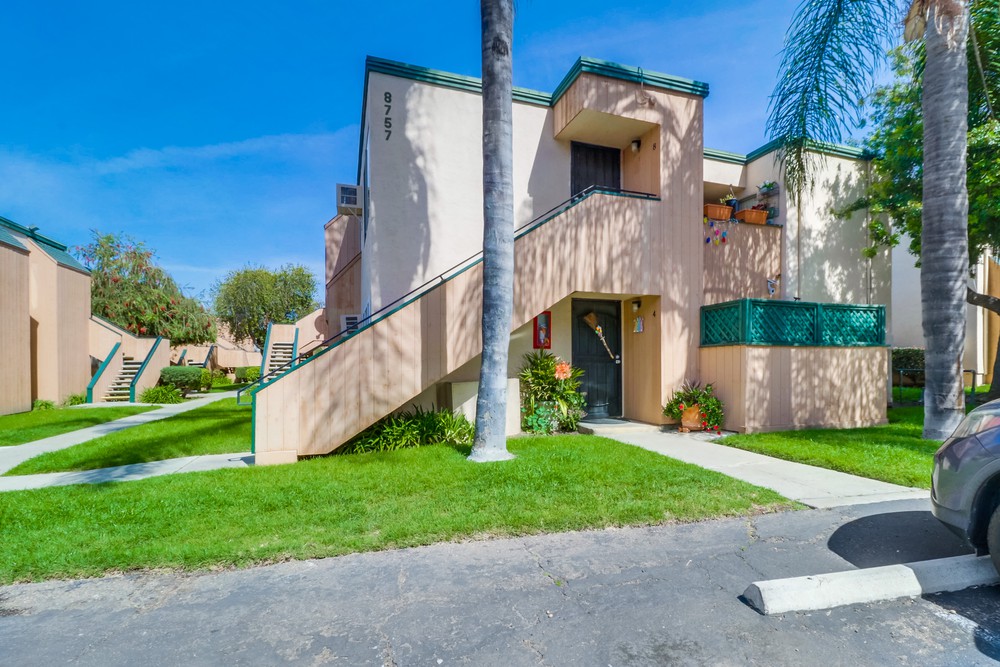 Virtual tour photo 1 of 31 for 8757 Lake Murray Blvd UNIT 4