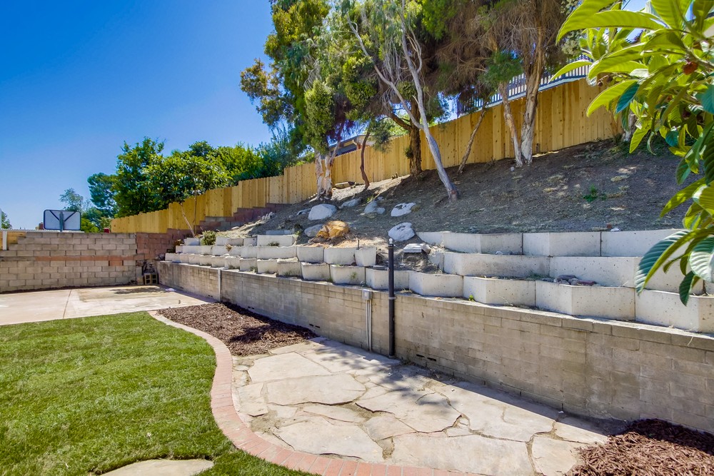 Virtual tour photo 54 of 57 for 8766 Tommy Dr