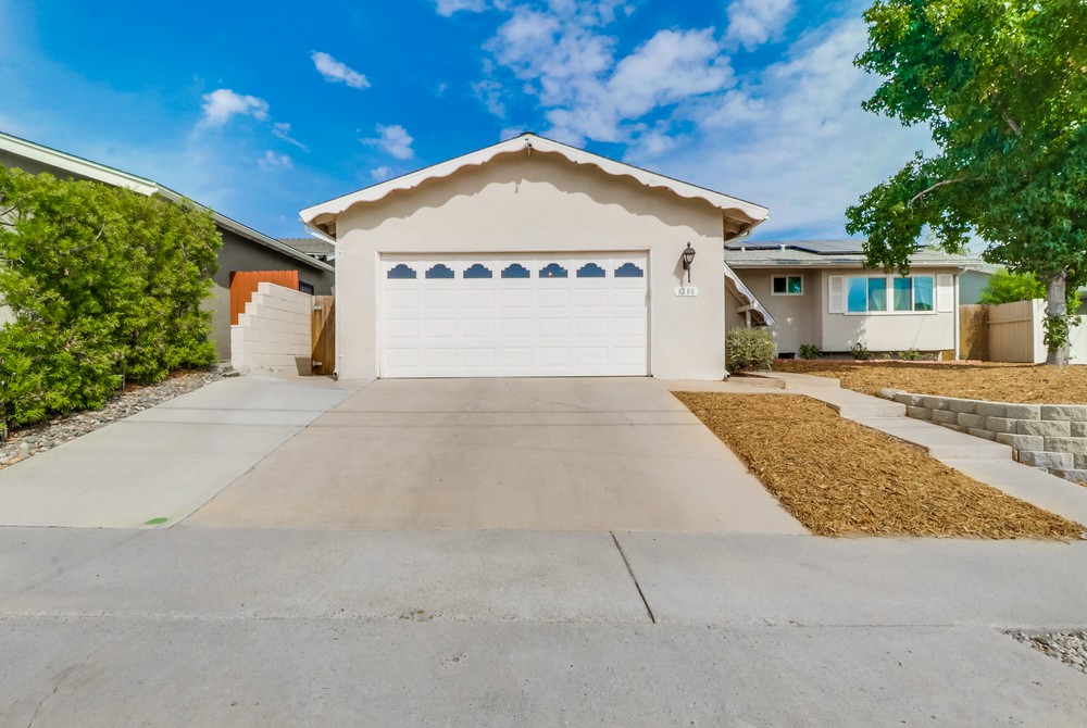 Virtual tour photo 4 of 46 for 8768 Cairo Ct