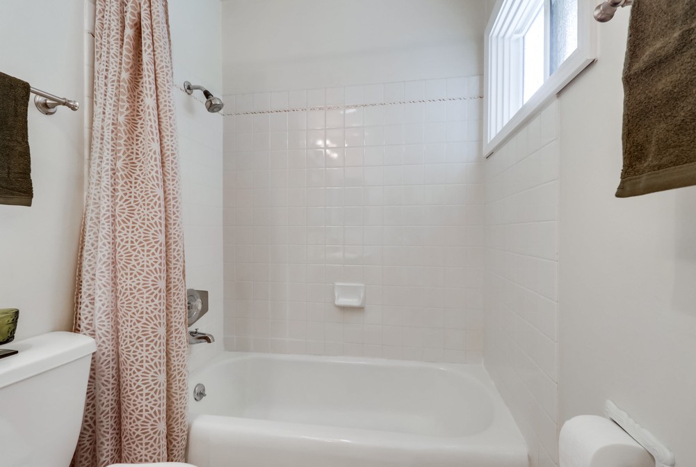 Virtual tour photo 36 of 46 for 8768 Cairo Ct