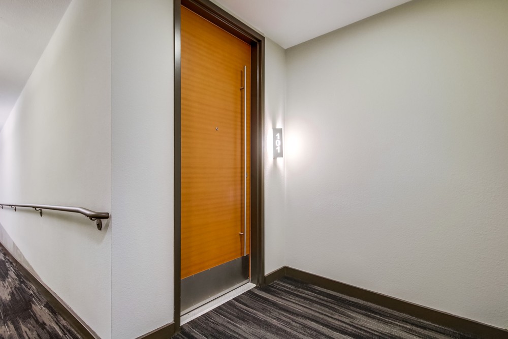 Virtual tour photo 7 of 40 for 877 Island Ave #101