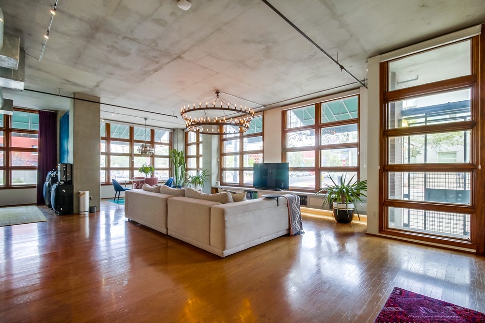 Virtual tour photo 9 of 40 for 877 Island Ave #101