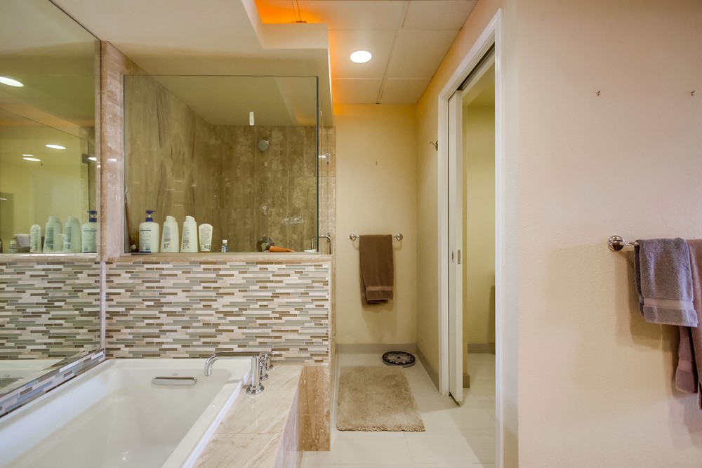 Virtual tour photo 32 of 57 for 877 Island Ave #707