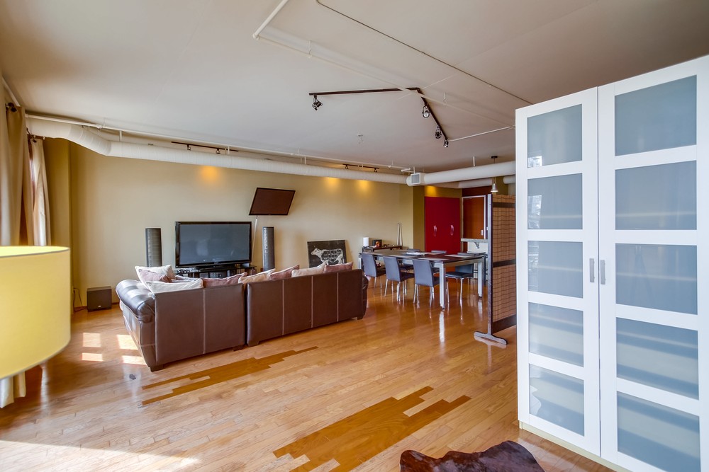 Virtual tour photo 37 of 57 for 877 Island Ave #707