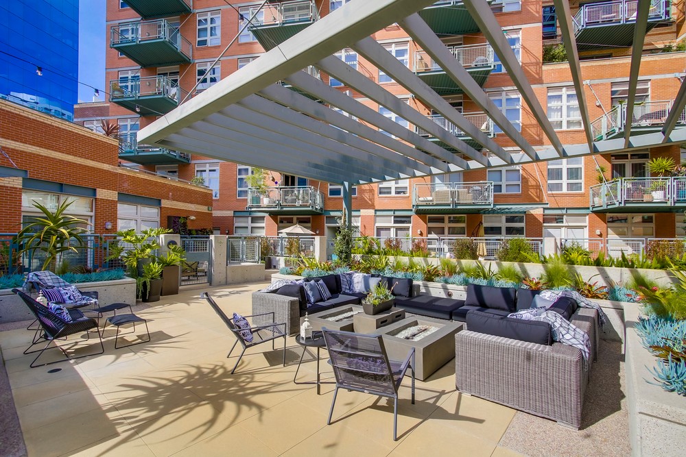 Virtual tour photo 53 of 57 for 877 Island Ave #707