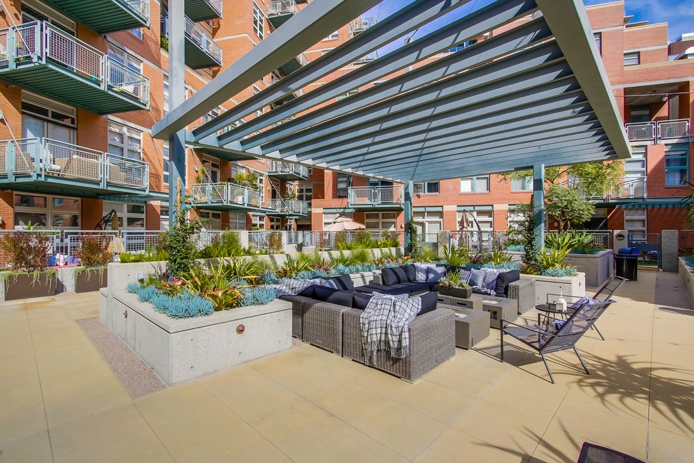 Virtual tour photo 55 of 57 for 877 Island Ave #707