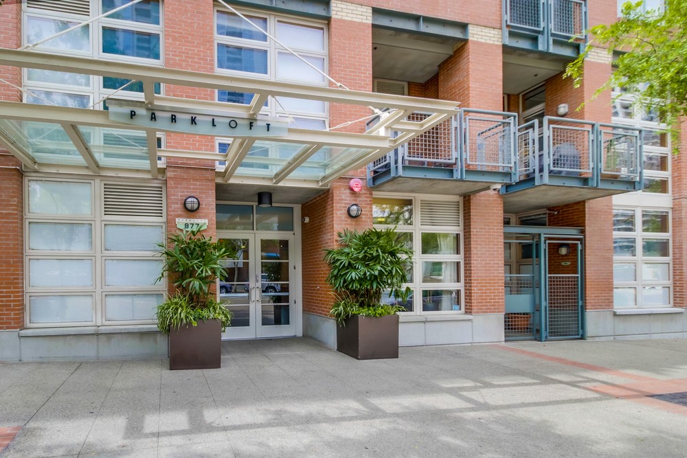 Virtual tour photo 5 of 34 for 877 Island Ave UNIT 310
