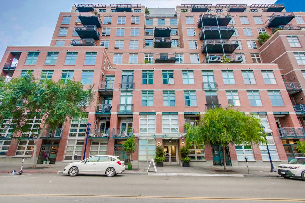 Virtual tour photo 49 of 62 for 877 Island Ave UNIT 602