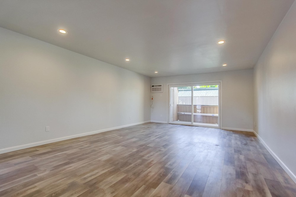 Virtual tour photo 9 of 35 for 8785 Navajo Rd UNIT 10