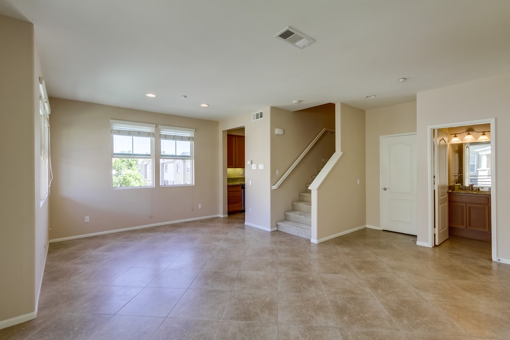 Virtual tour photo 8 of 28 for 8799 Promenade N Pl