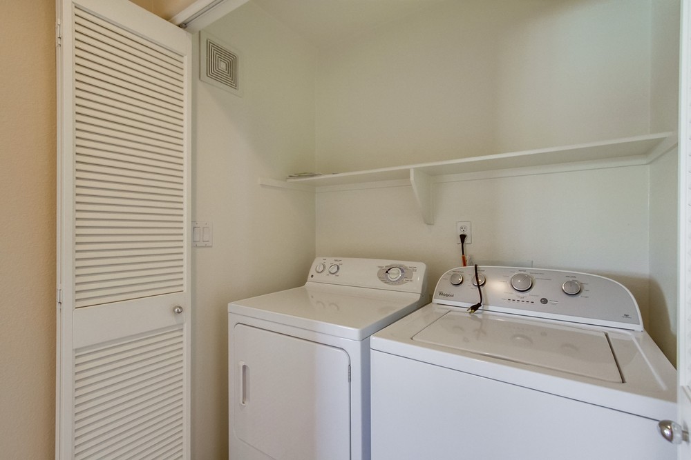 Virtual tour photo 28 of 28 for 8799 Promenade N Pl