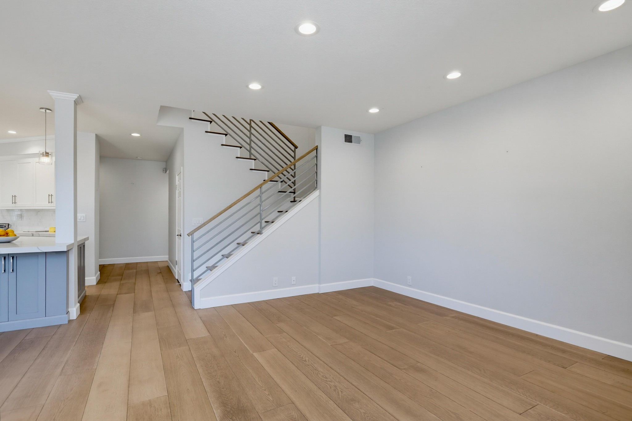 Virtual tour photo 29 of 86 for 88 Baycrest Ct