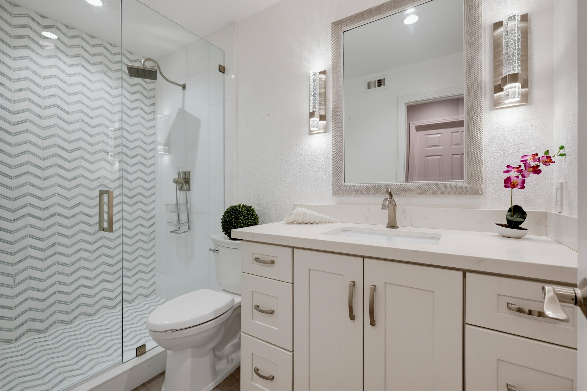 Virtual tour photo 40 of 86 for 88 Baycrest Ct