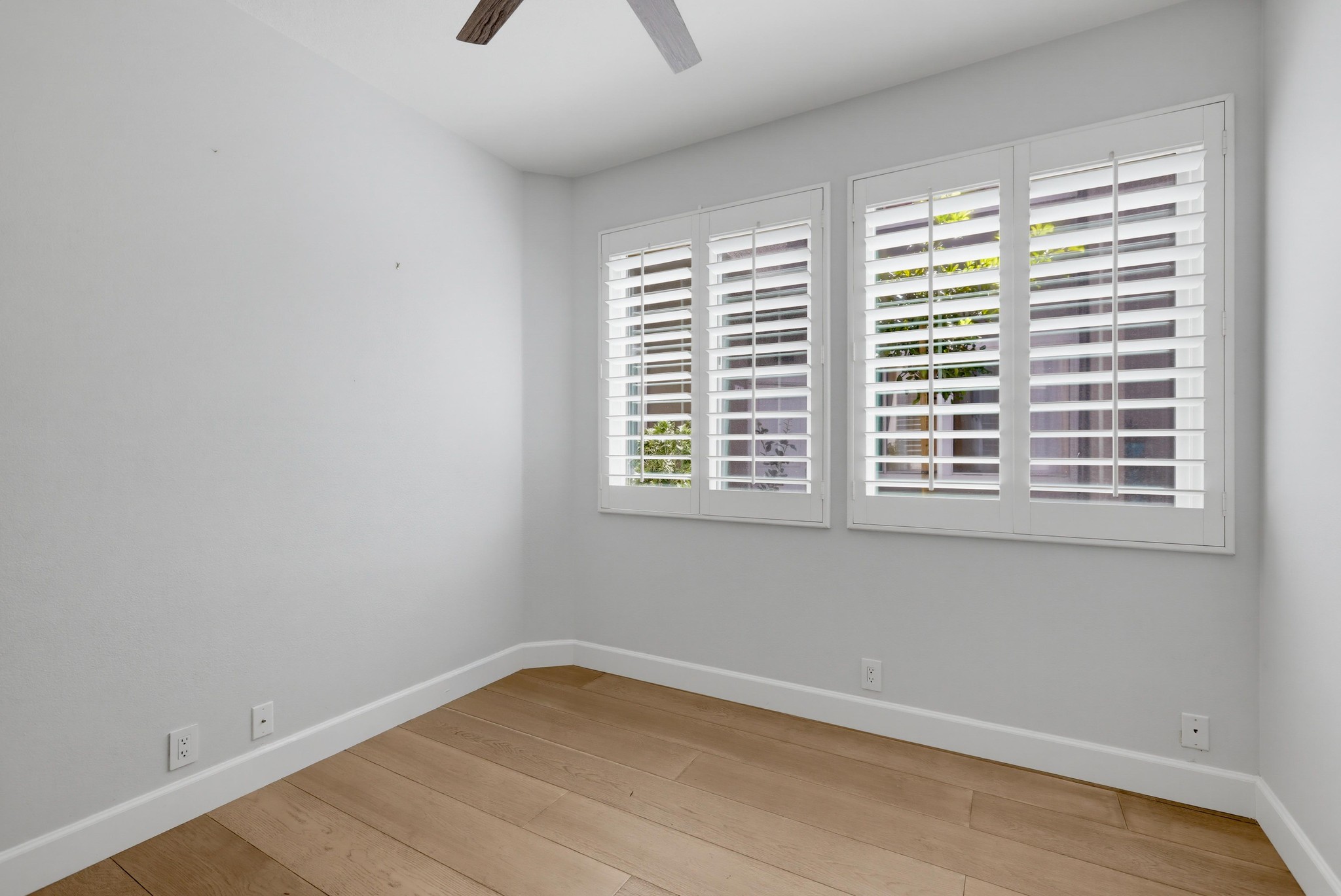 Virtual tour photo 46 of 86 for 88 Baycrest Ct