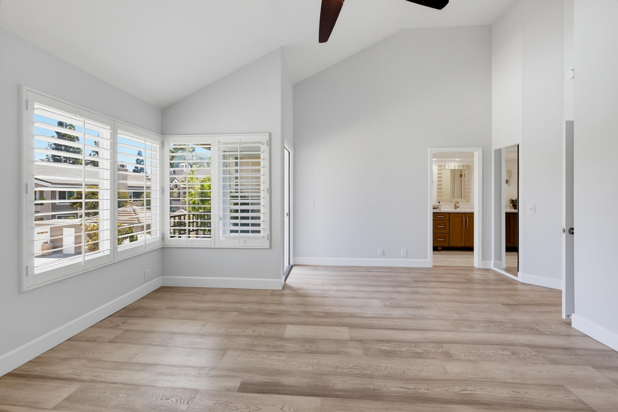 Virtual tour photo 52 of 86 for 88 Baycrest Ct
