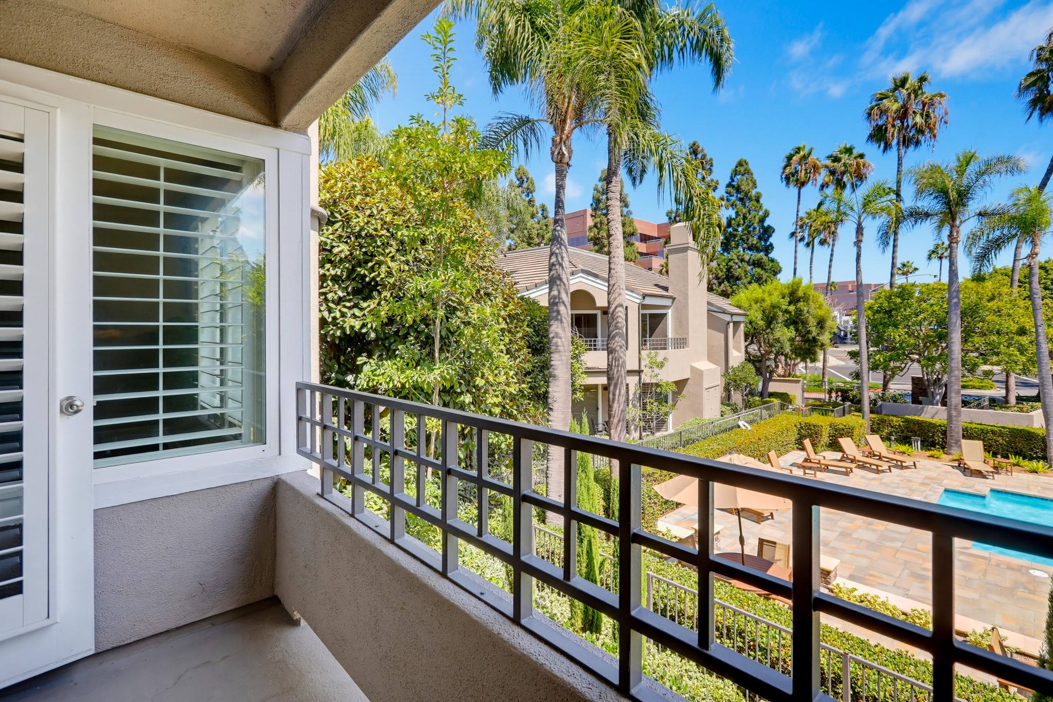 Virtual tour photo 60 of 86 for 88 Baycrest Ct