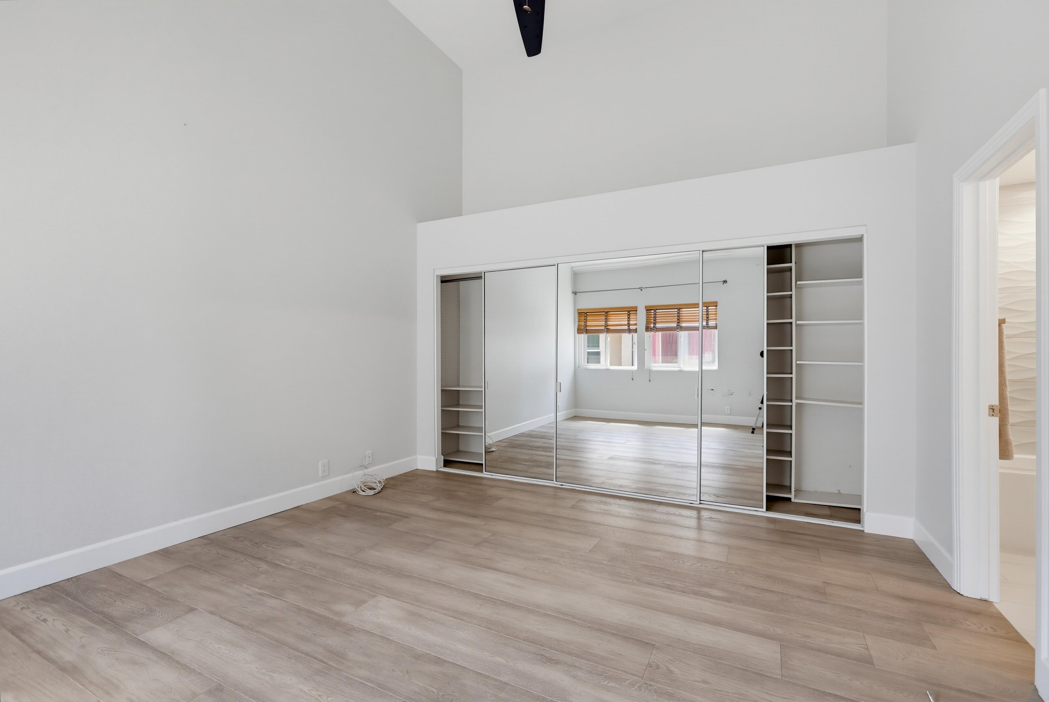 Virtual tour photo 69 of 86 for 88 Baycrest Ct