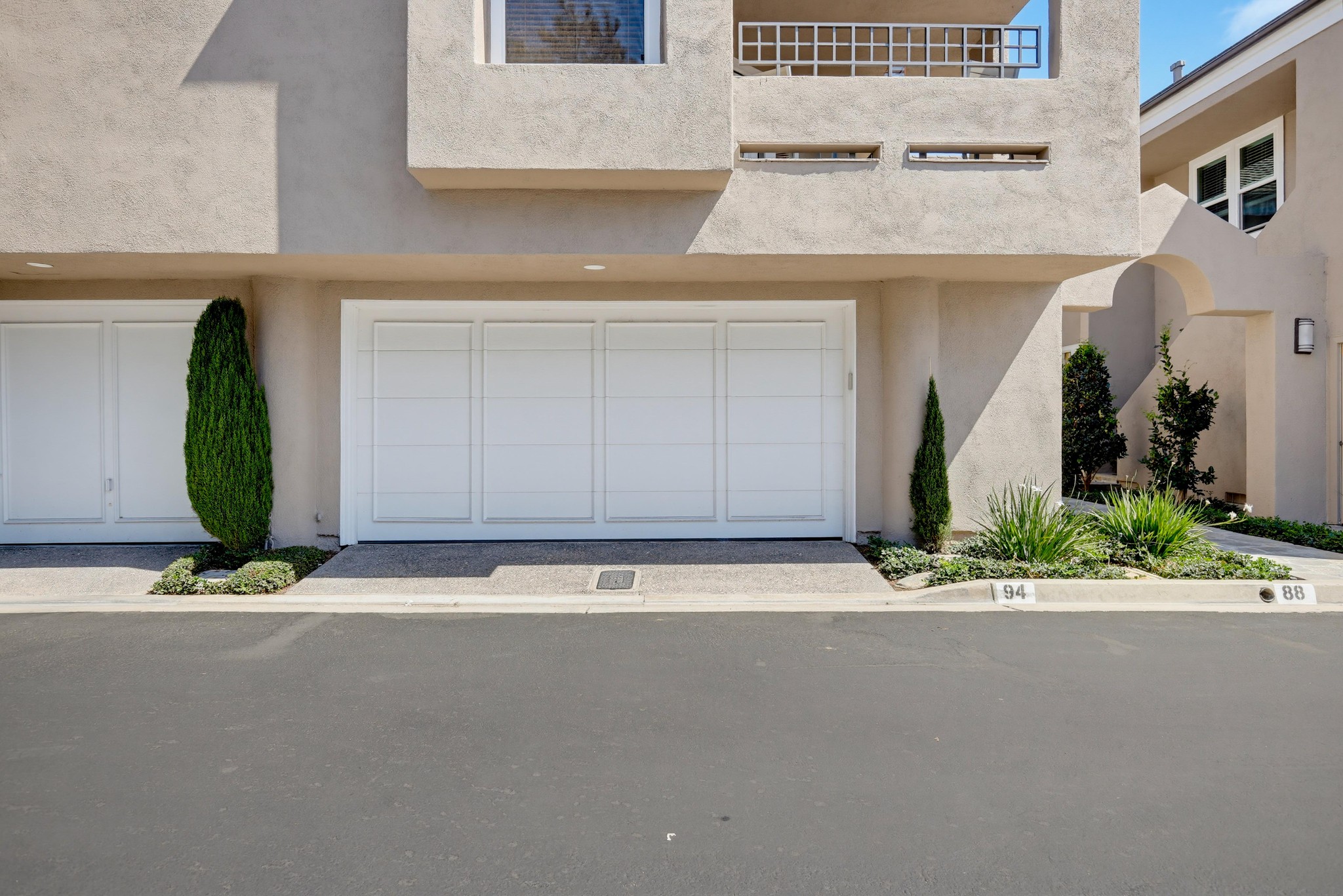 Virtual tour photo 80 of 86 for 88 Baycrest Ct