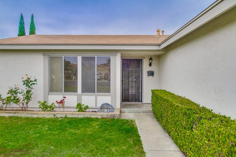 Virtual tour photo 5 of 32 for 8807 Friant Street