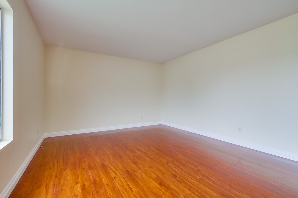 Virtual tour photo 6 of 32 for 8807 Friant Street