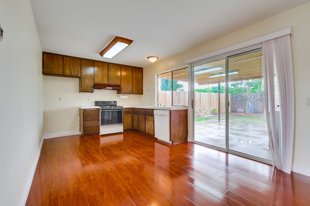 Virtual tour photo 9 of 32 for 8807 Friant Street