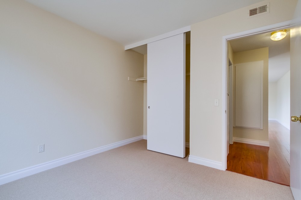 Virtual tour photo 14 of 32 for 8807 Friant Street