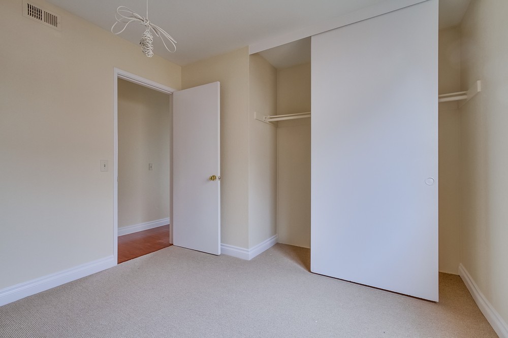 Virtual tour photo 17 of 32 for 8807 Friant Street