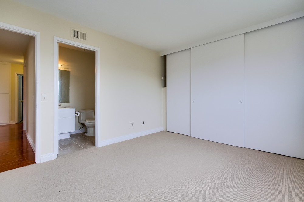Virtual tour photo 21 of 32 for 8807 Friant Street