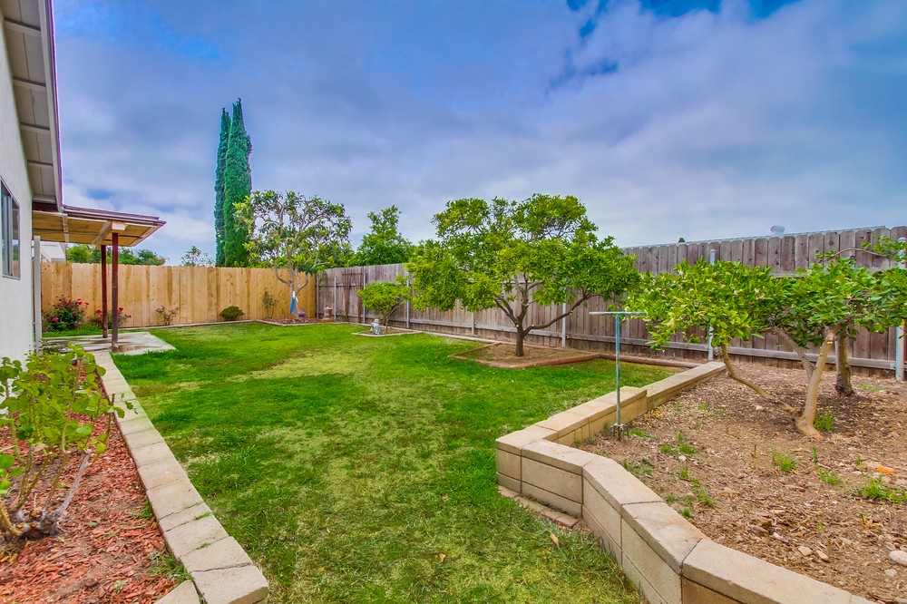 Virtual tour photo 31 of 32 for 8807 Friant Street