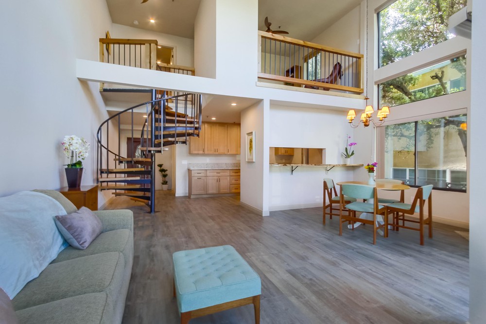 Virtual tour photo 11 of 42 for 881 Thomas Ave