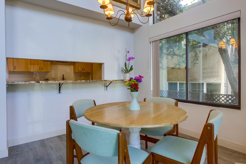 Virtual tour photo 12 of 42 for 881 Thomas Ave
