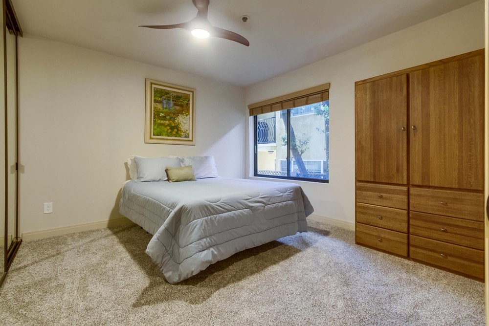 Virtual tour photo 21 of 42 for 881 Thomas Ave