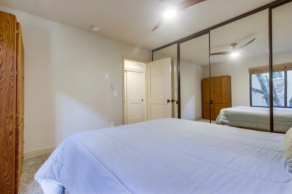 Virtual tour photo 24 of 42 for 881 Thomas Ave