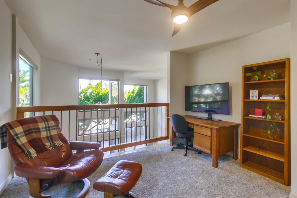 Virtual tour photo 30 of 42 for 881 Thomas Ave