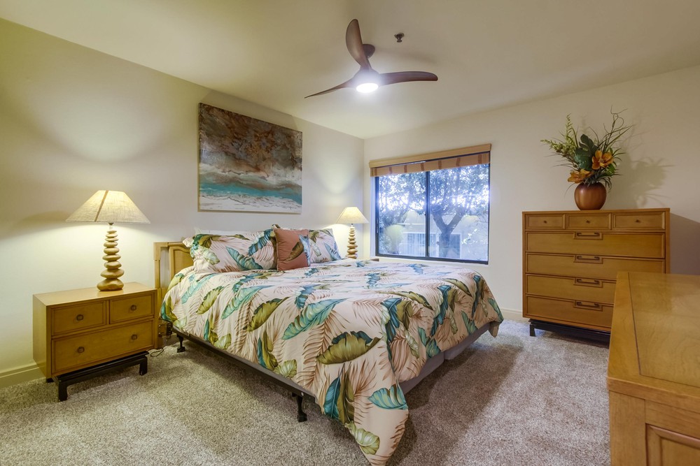 Virtual tour photo 32 of 42 for 881 Thomas Ave