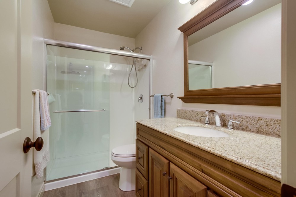 Virtual tour photo 38 of 42 for 881 Thomas Ave