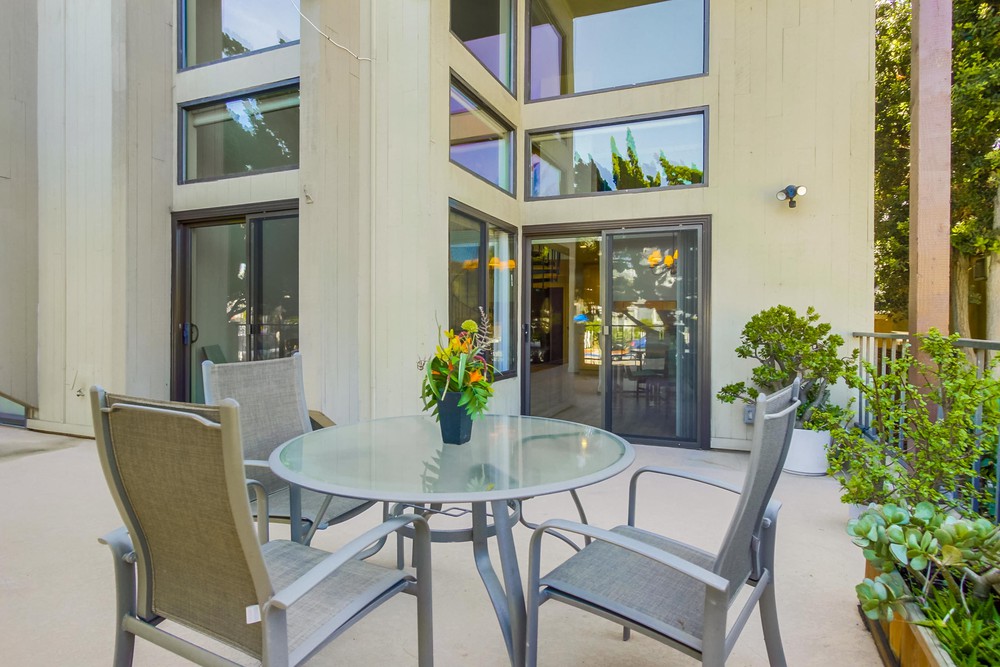Virtual tour photo 41 of 42 for 881 Thomas Ave