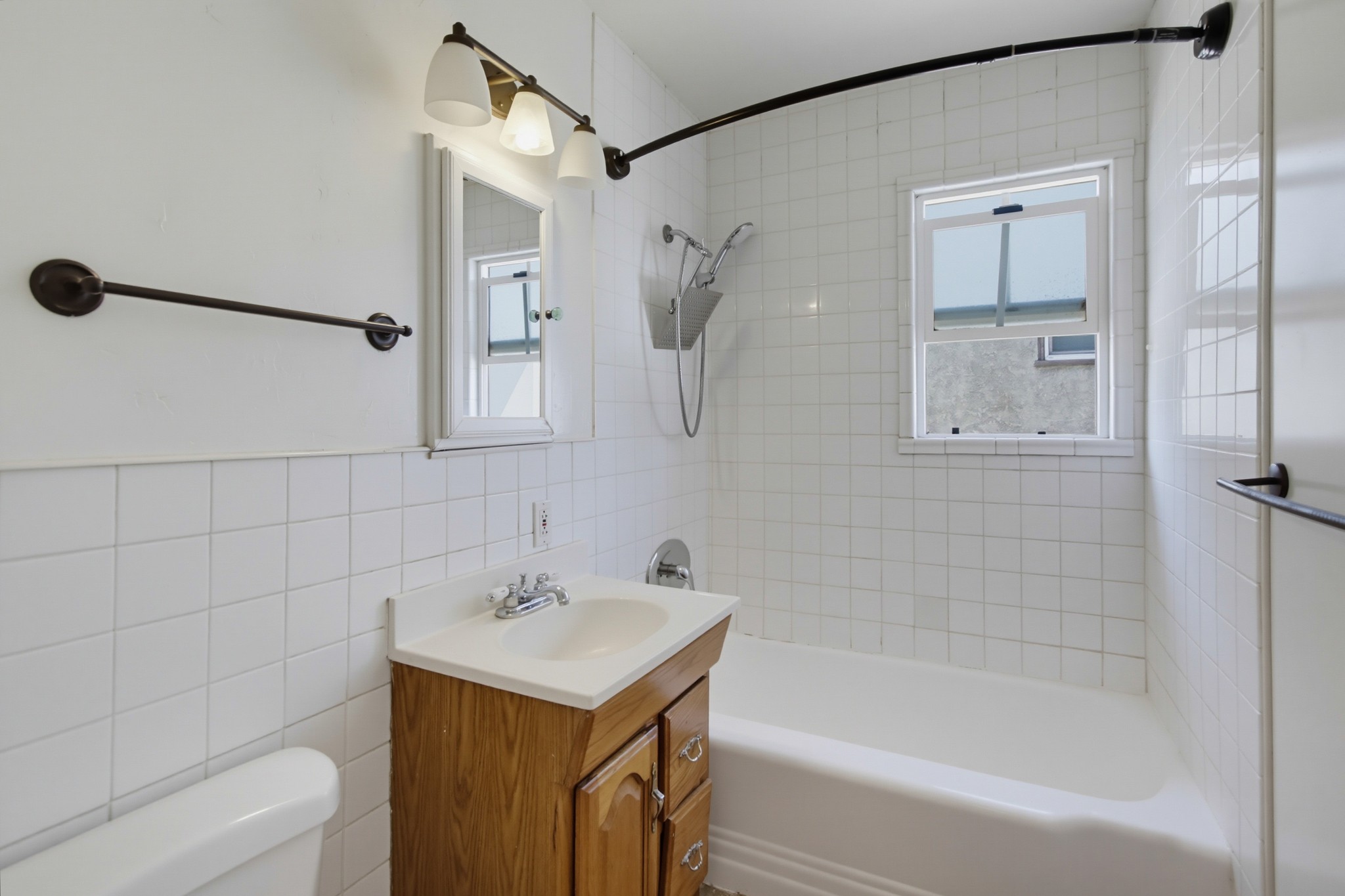 Virtual tour photo 32 of 53 for 8810 Hayes St