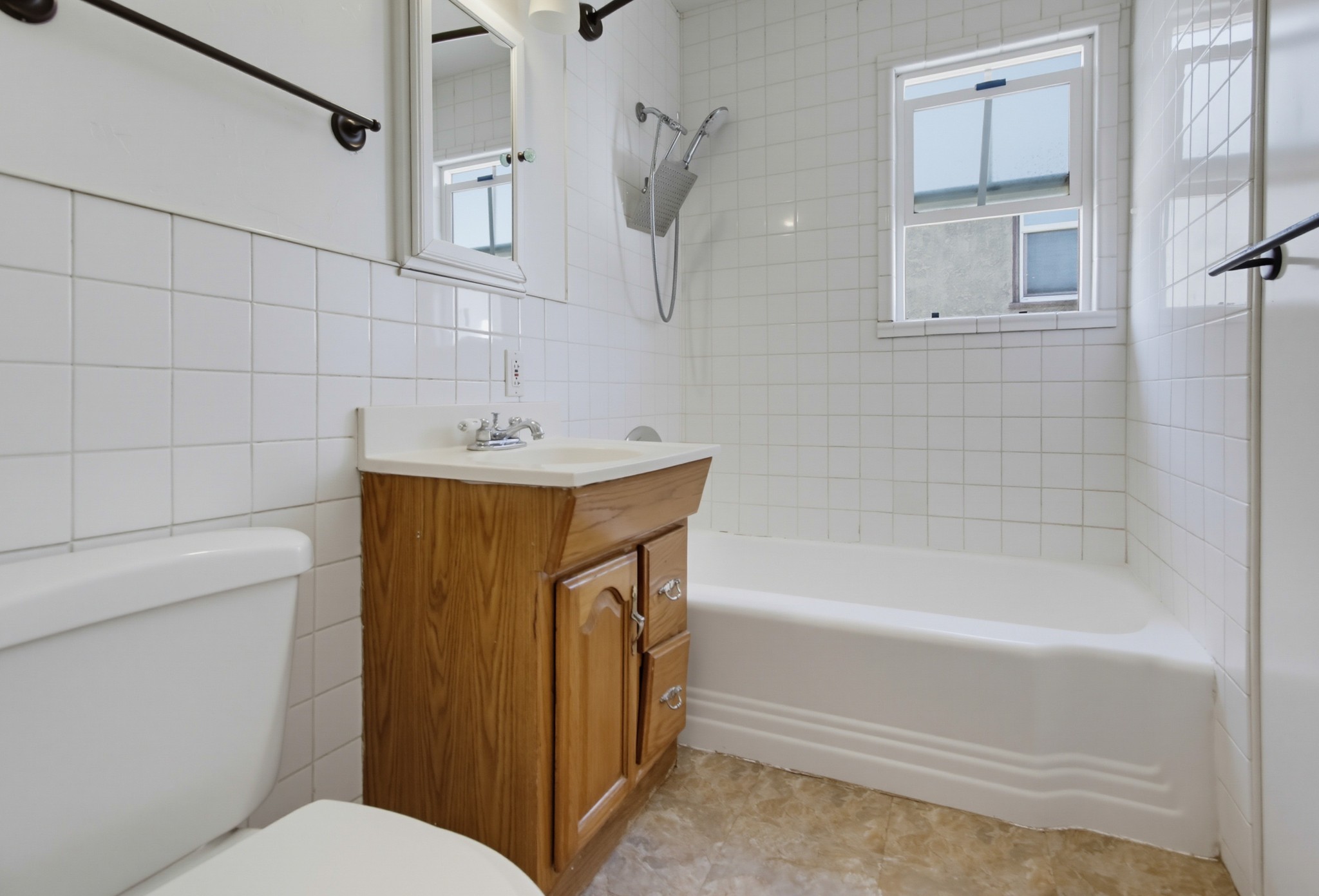 Virtual tour photo 33 of 53 for 8810 Hayes St