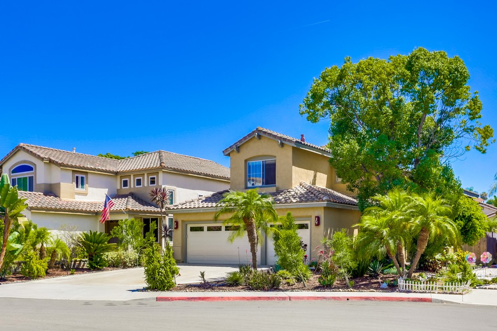 Virtual tour photo 1 of 52 for 8813 Gainsborough Ave