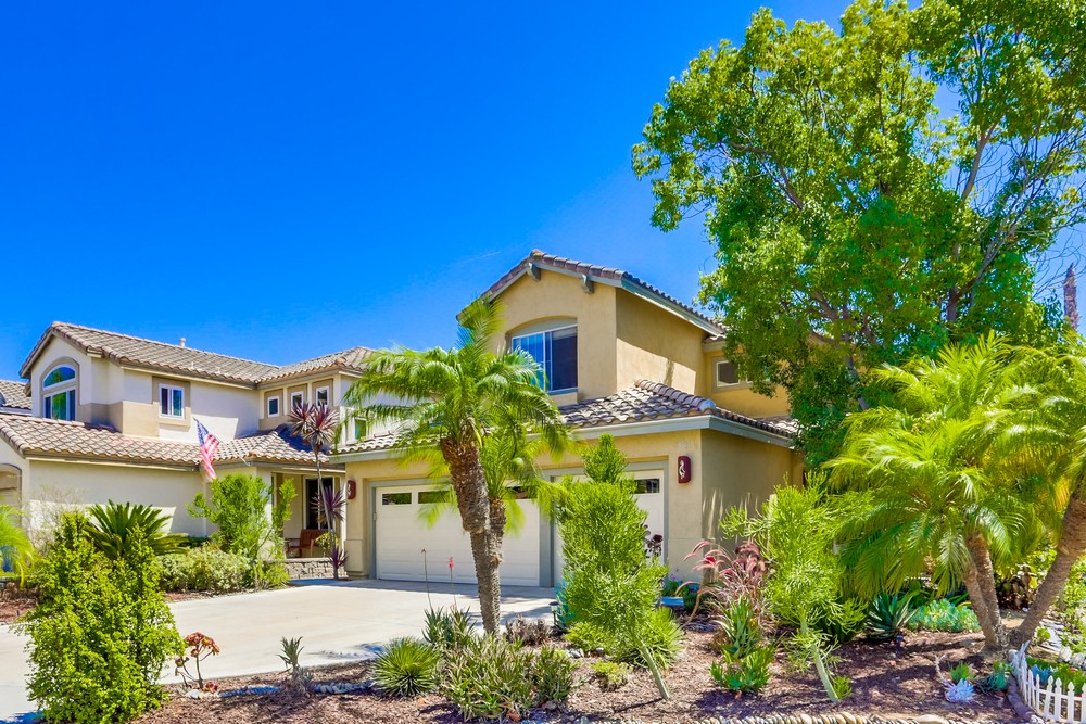 Virtual tour photo 3 of 52 for 8813 Gainsborough Ave